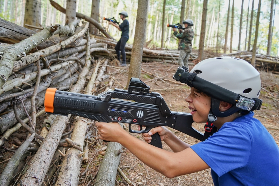 Battlefield tábor - laserové zbraně