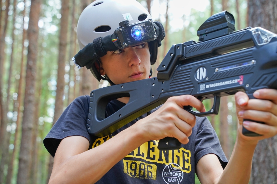 Battlefield tábor - laserové zbraně